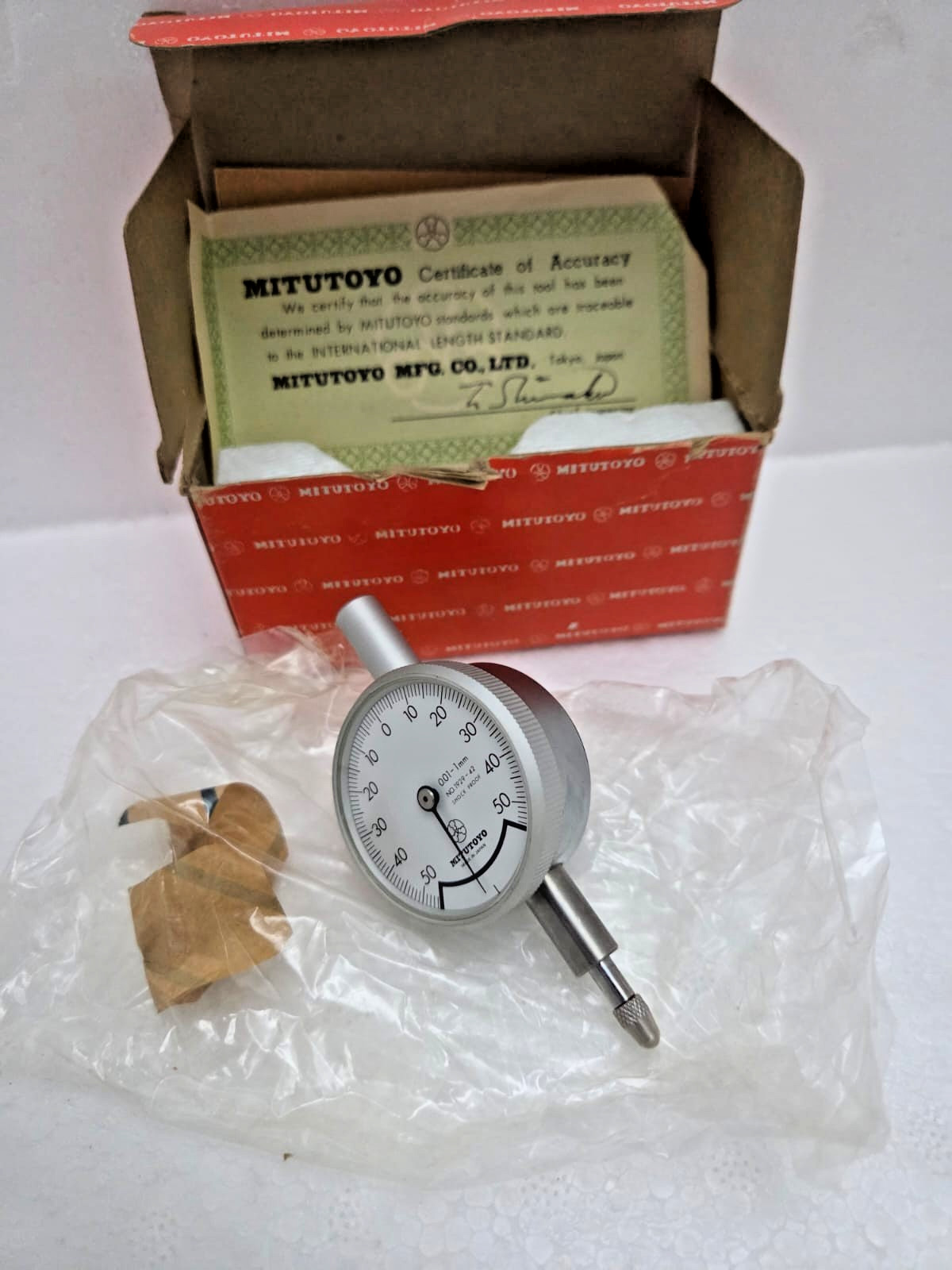 Mitutoyo 1929-42 Dial Indicator 0.01mm to 1mm Grad - Brand New