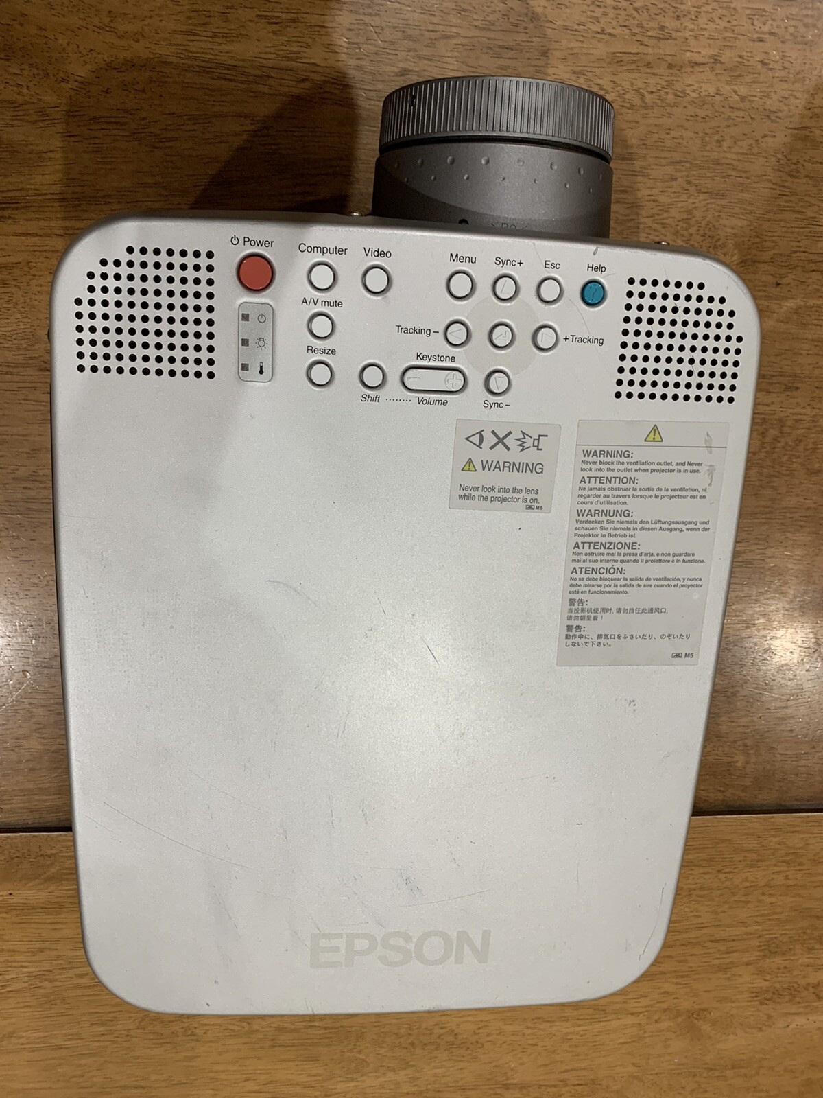Epson PowerLite 7700P LCD Projector w/ Remote & Extra New Projector Lamp Tested