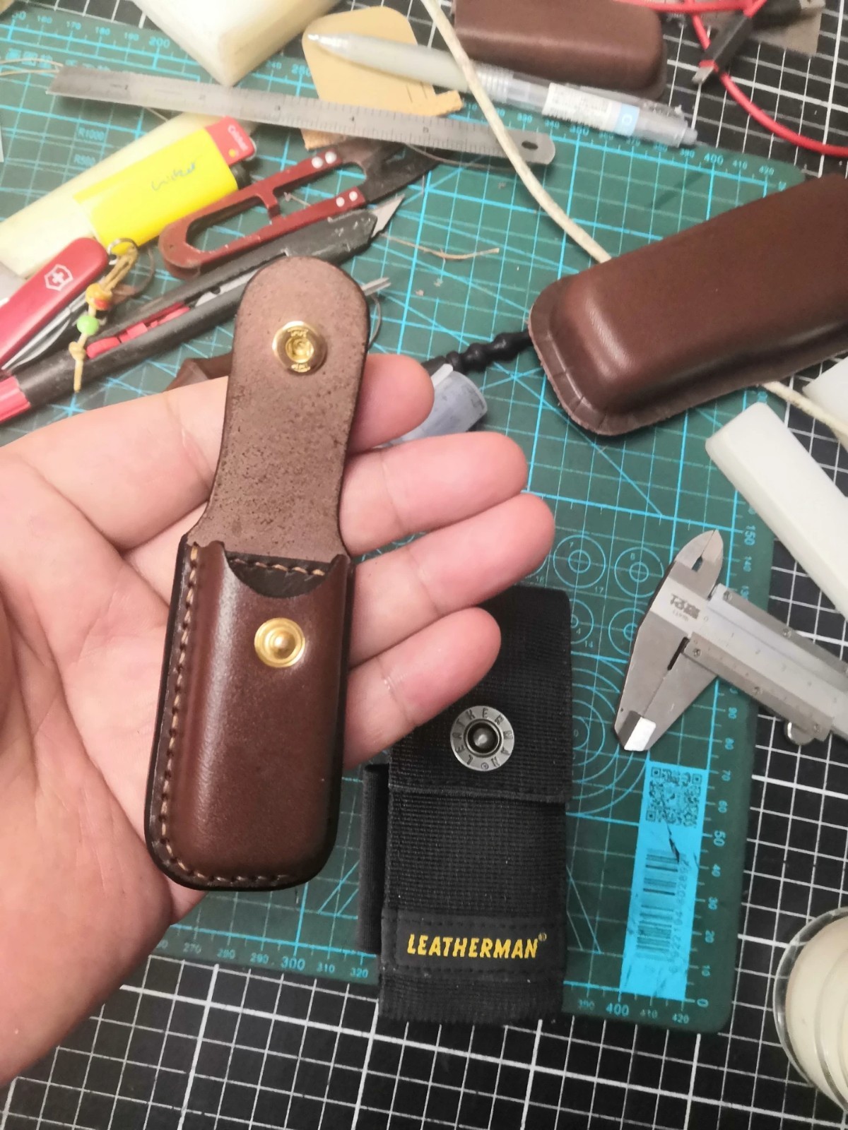 Leather Sheath For Leatherman Squirt PS4-Italian Tuscany Veg-Tanned,Multi-Color