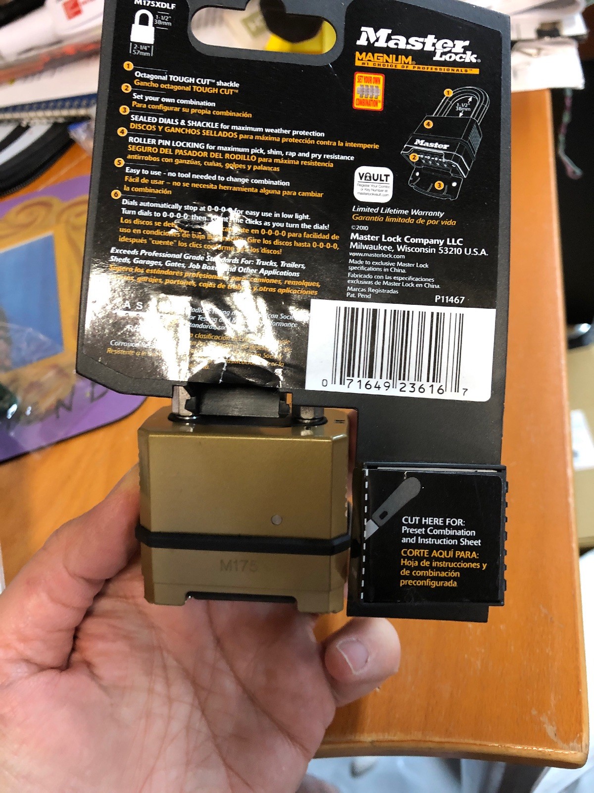 Master Lock Magum M175XDLF Set Your Own Combination Lock