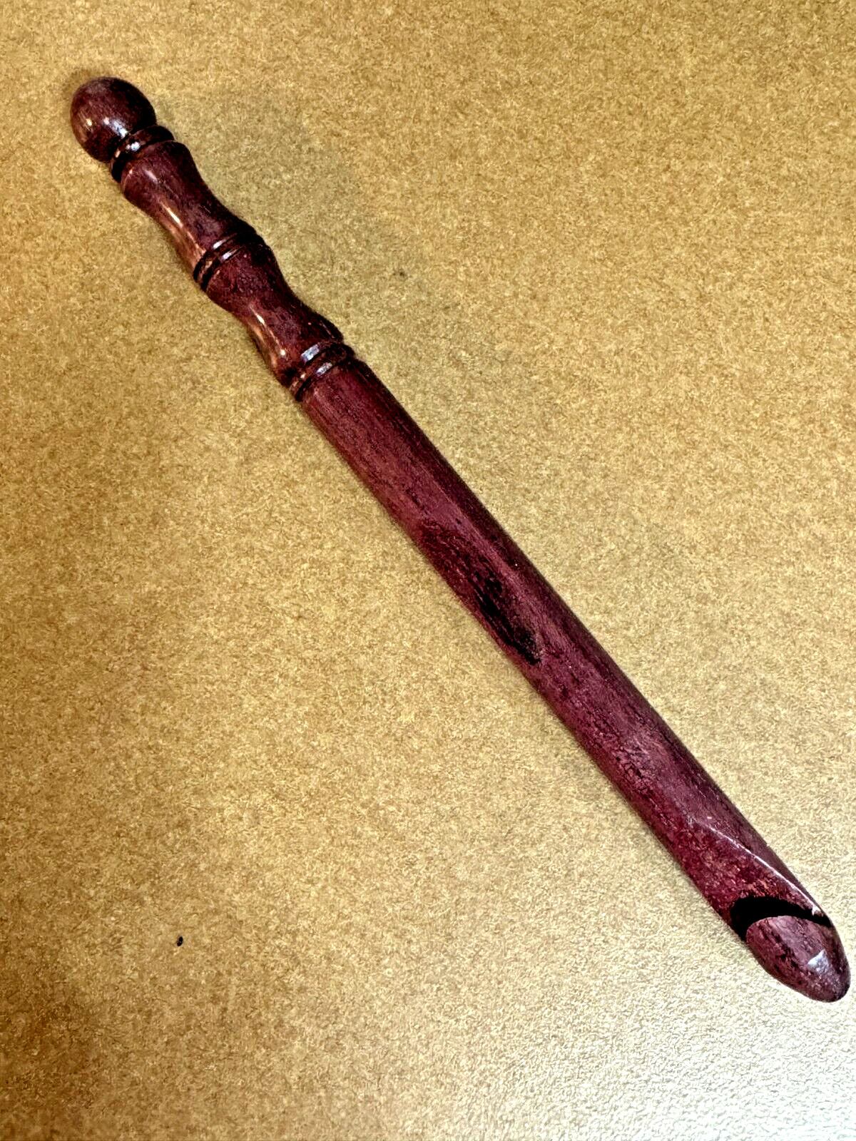 Lovely Hand carved  Purple Heart WOOD  YARN  CROCHET HOOK  size N