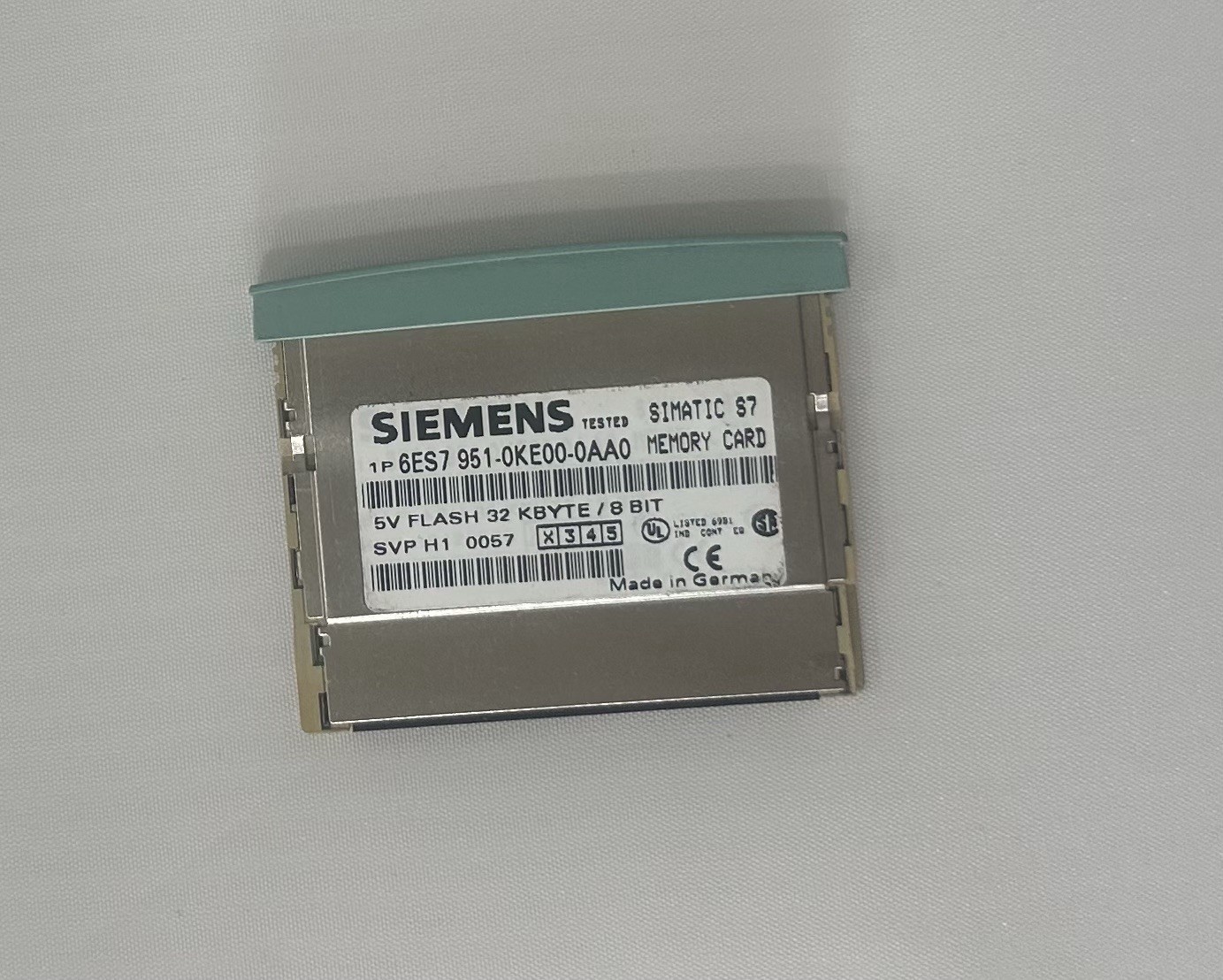 Siemens Simatic  S7 Memory Card 32KB PART 6ES7-951-0KE00-0AA0