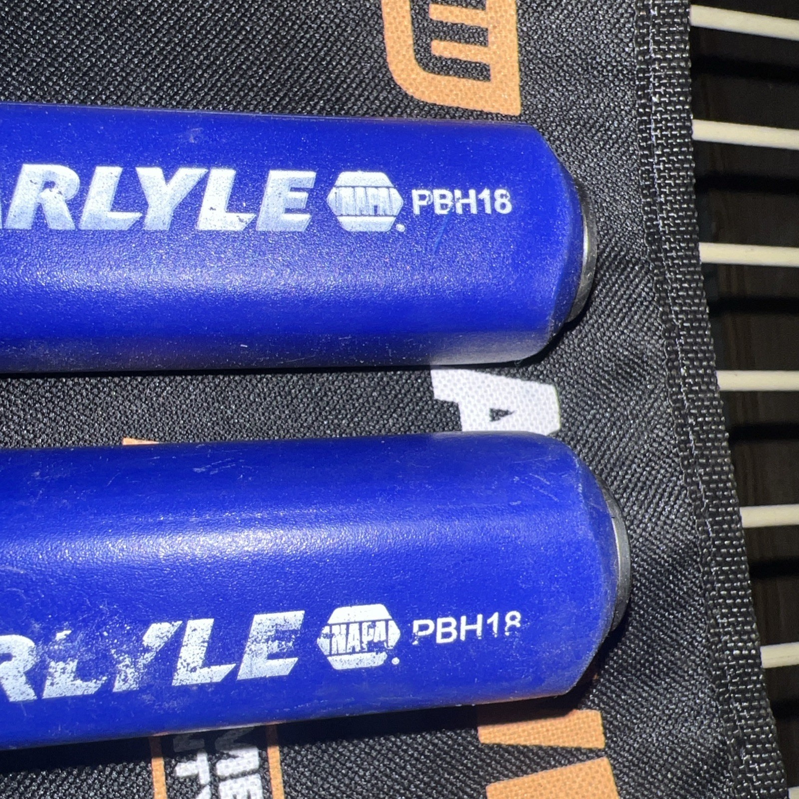 Brand New Carlyle 18" Pry Bar Bent Tip