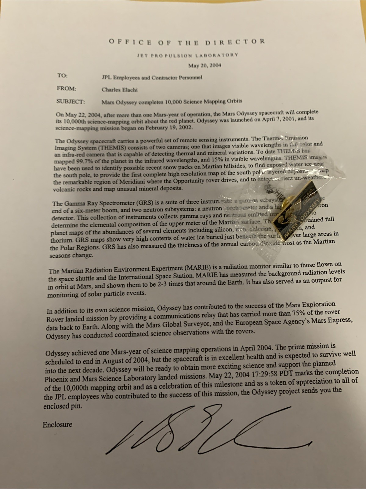 Mars Odyssey 10,000 Orbits Memo And Pin JPL NASA 2004