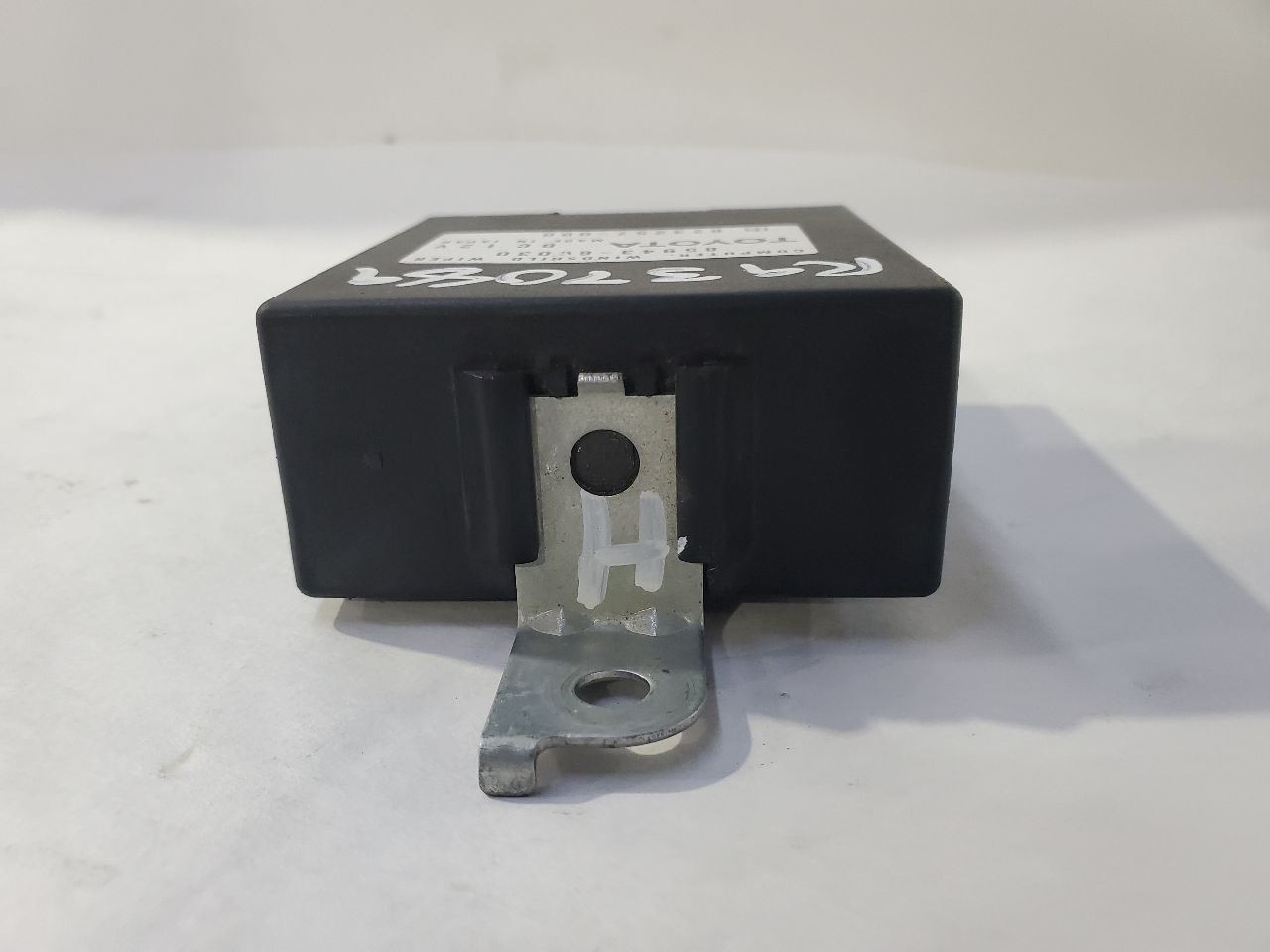 2003 Lexus LX470 OEM Windshield Wiper Computer Module 85943-60030