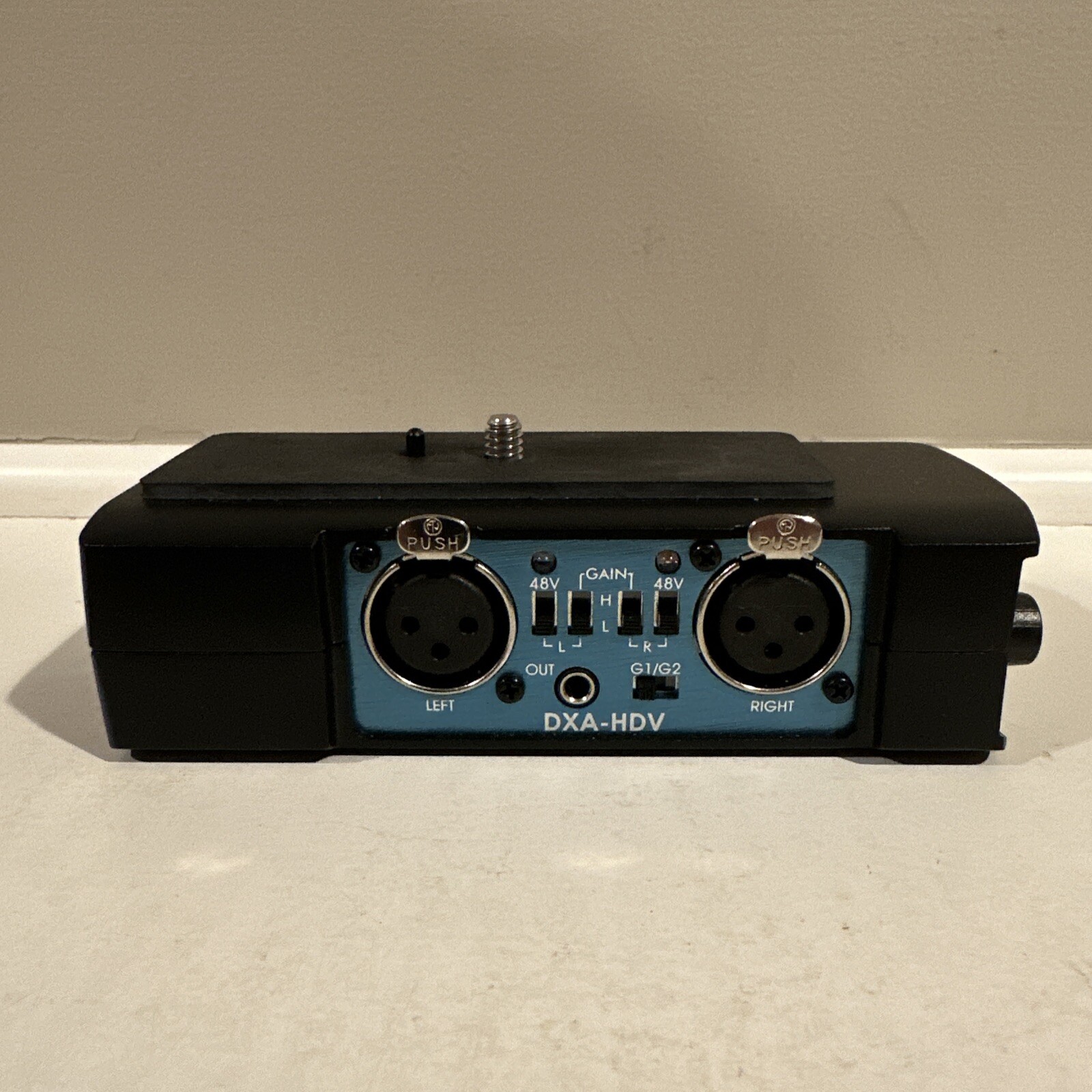 Beachtek DXA-HDV Camcorder Audio Adapter - No Cables