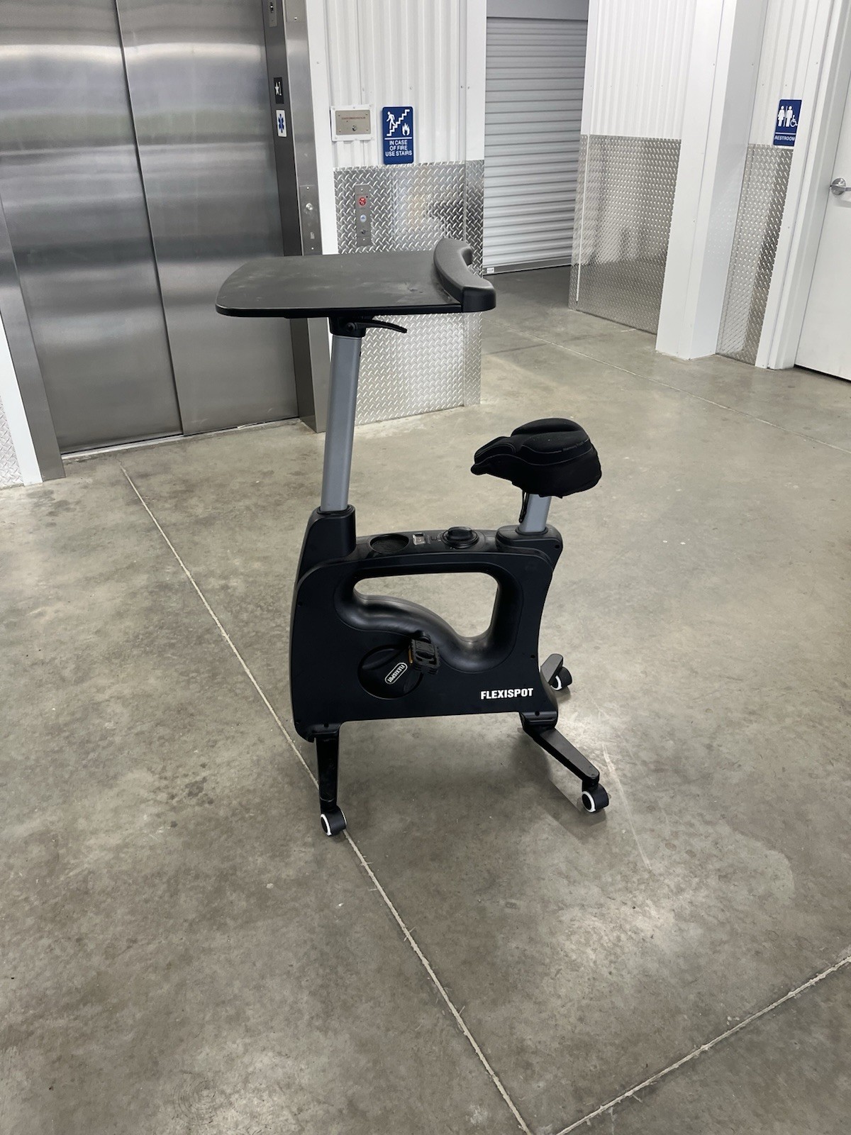 FLEXISPOT Black Desk Bike Exercise Bike With Daway Bike Seat Cover