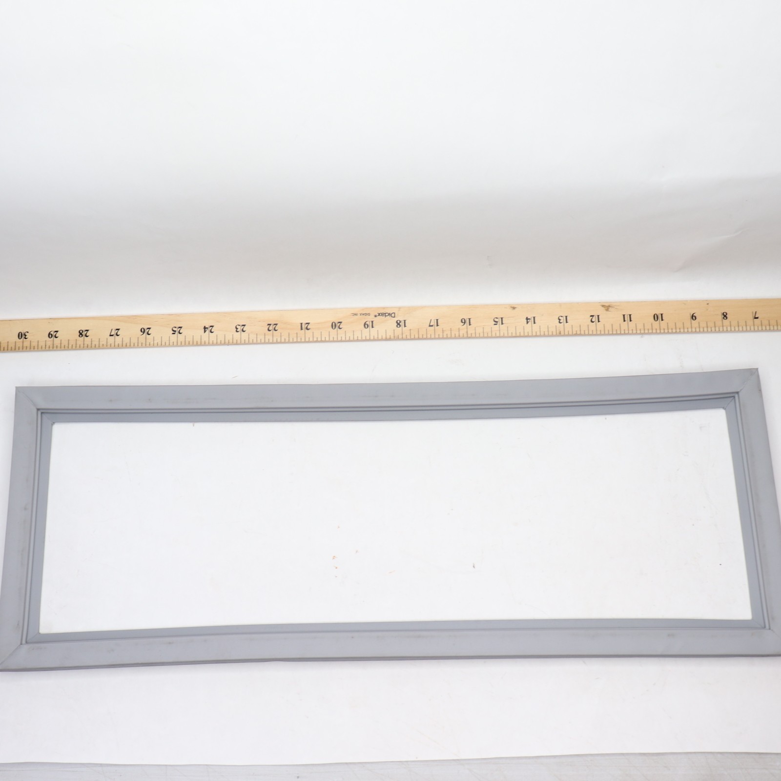 Continental Refrigeration Door Gasket White 22-1/2" x 25-1/2" 2-814S
