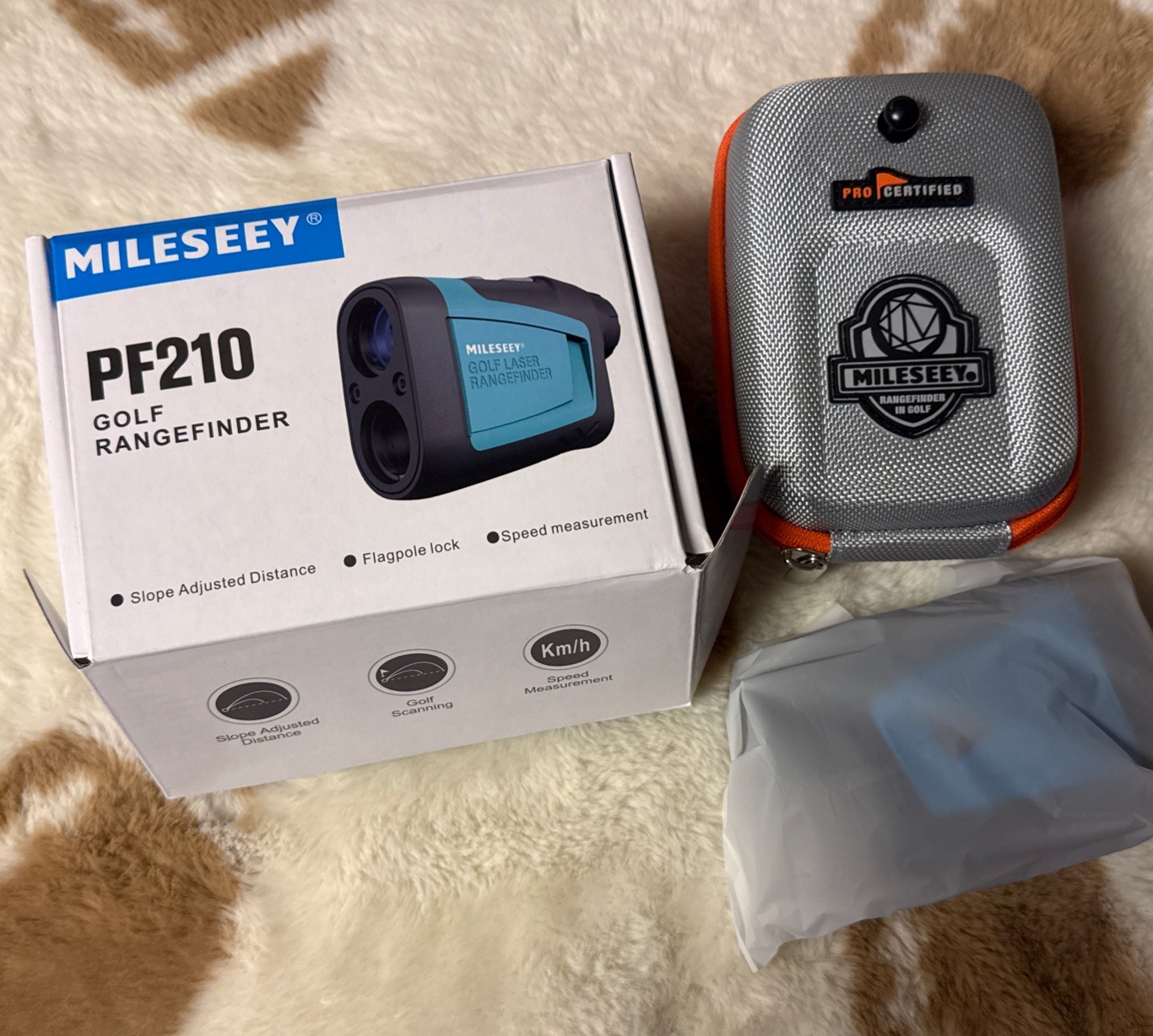 Mileseey Professional 660Yards Golf Range Finder with Slope Compensation