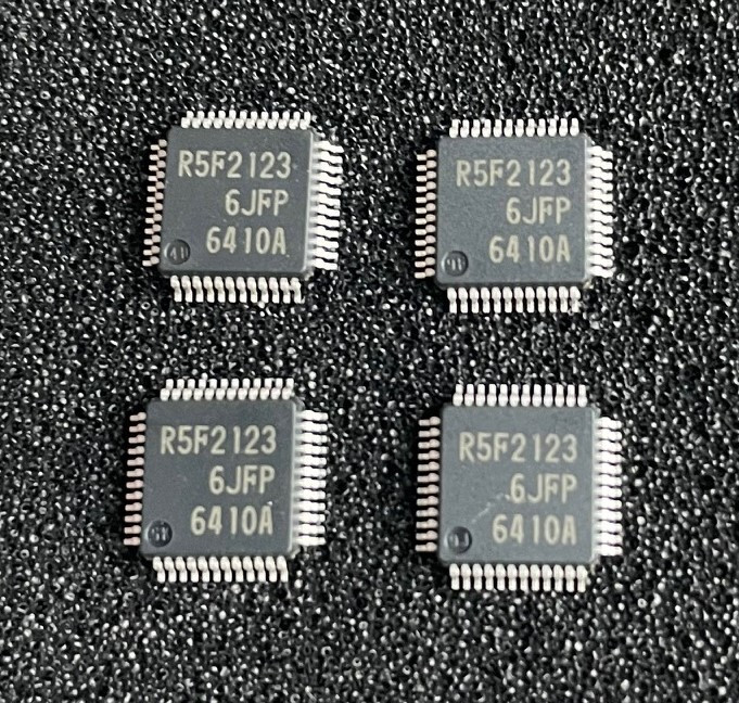 RENESAS R5F21236JFP FLASH MICROCONTROLLER, LQFP-48 PACKAGE, R8C/22 SERIES, QTY 2