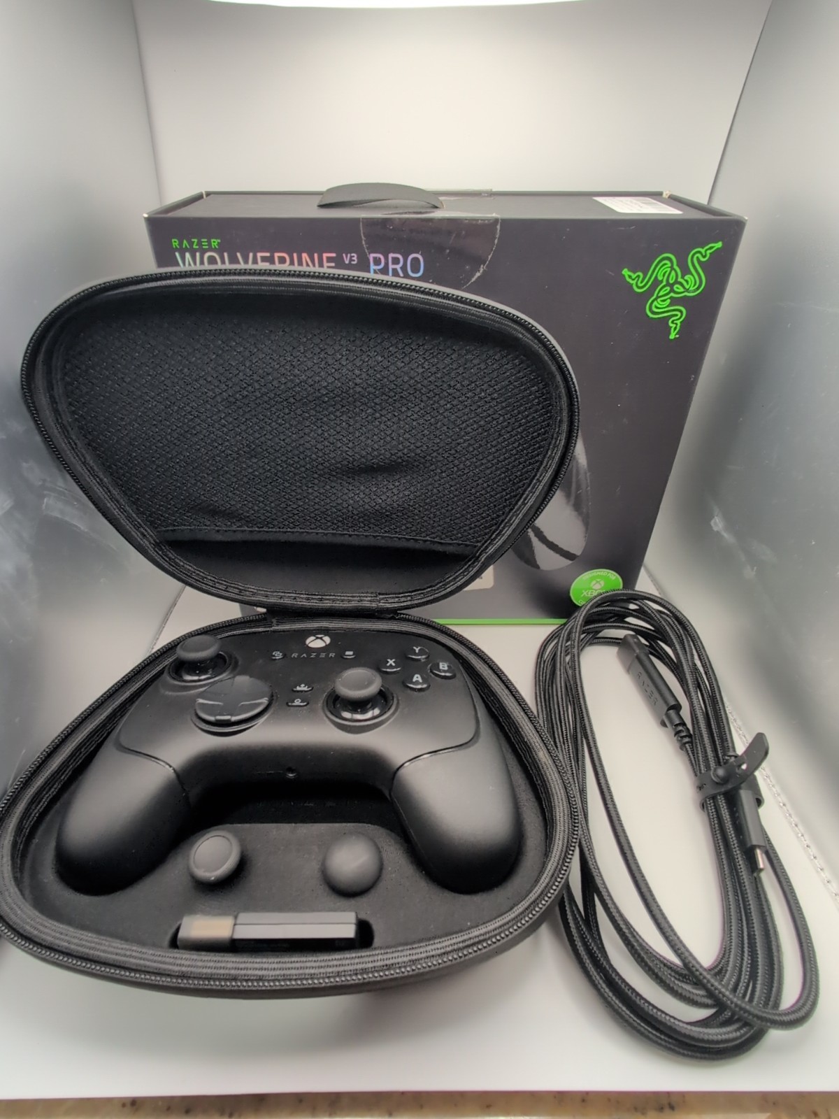 Razer Wolverine V3 Pro Xbox & PC Wireless Esports PC Controller - Black (Z3 #4)