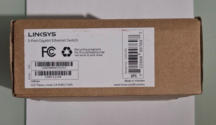 LINKSYS LGS105 5 PORT GIGABIT ETHERNET SWITCH NEW open box