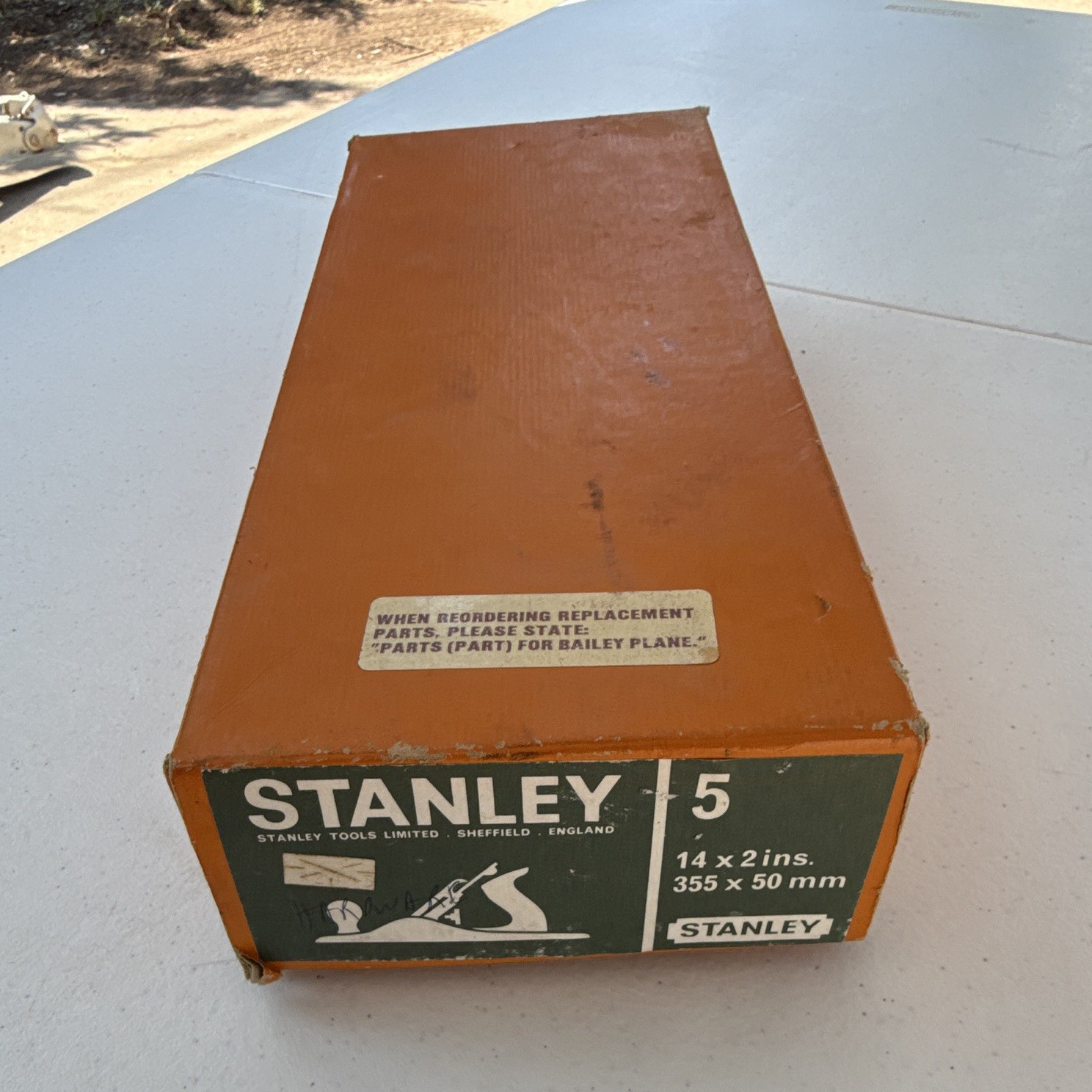 Stanley No. 5 Bench Plane 14 in x 2 in Steel Blade w/ Original Box