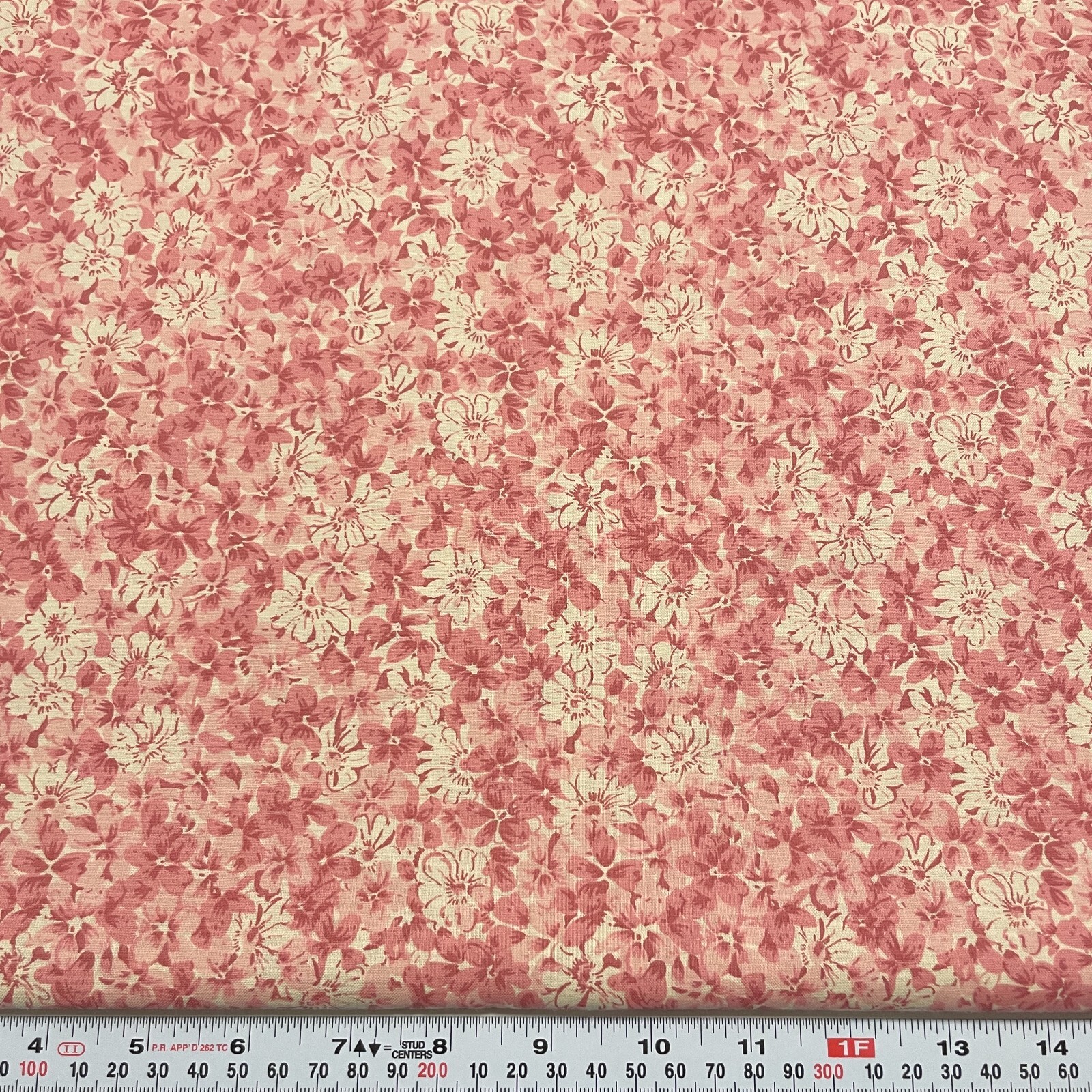 Vintage 1999 Pink Mauve Beige Florals Classic Cottons Fabric by the HALF YARD