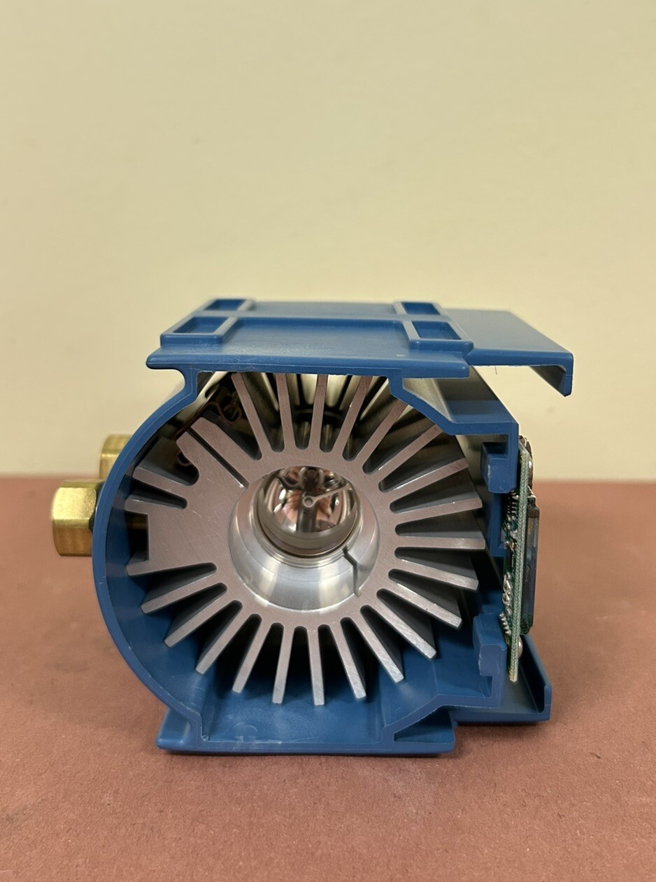 Y1915A CERMAX VQ 300W Xenon Lamp Module