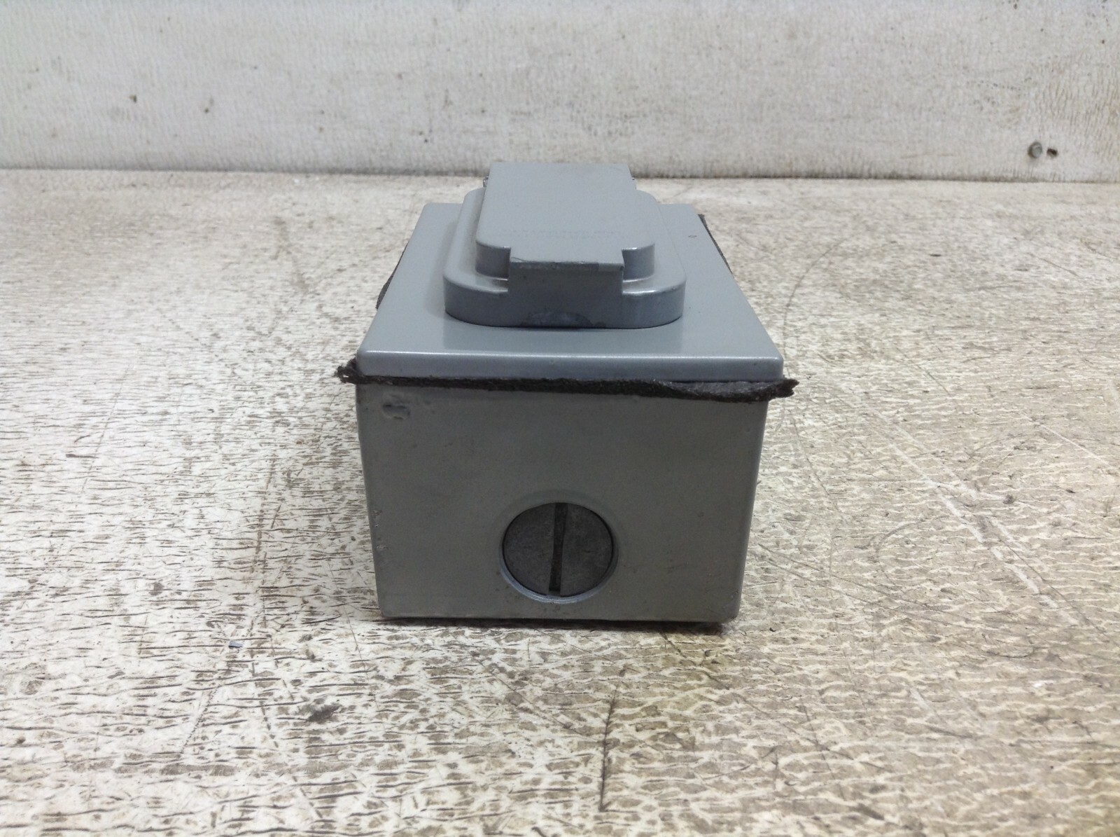 REDODOT Receptacle w/ Enclosure 15 A 125 V (TSC)