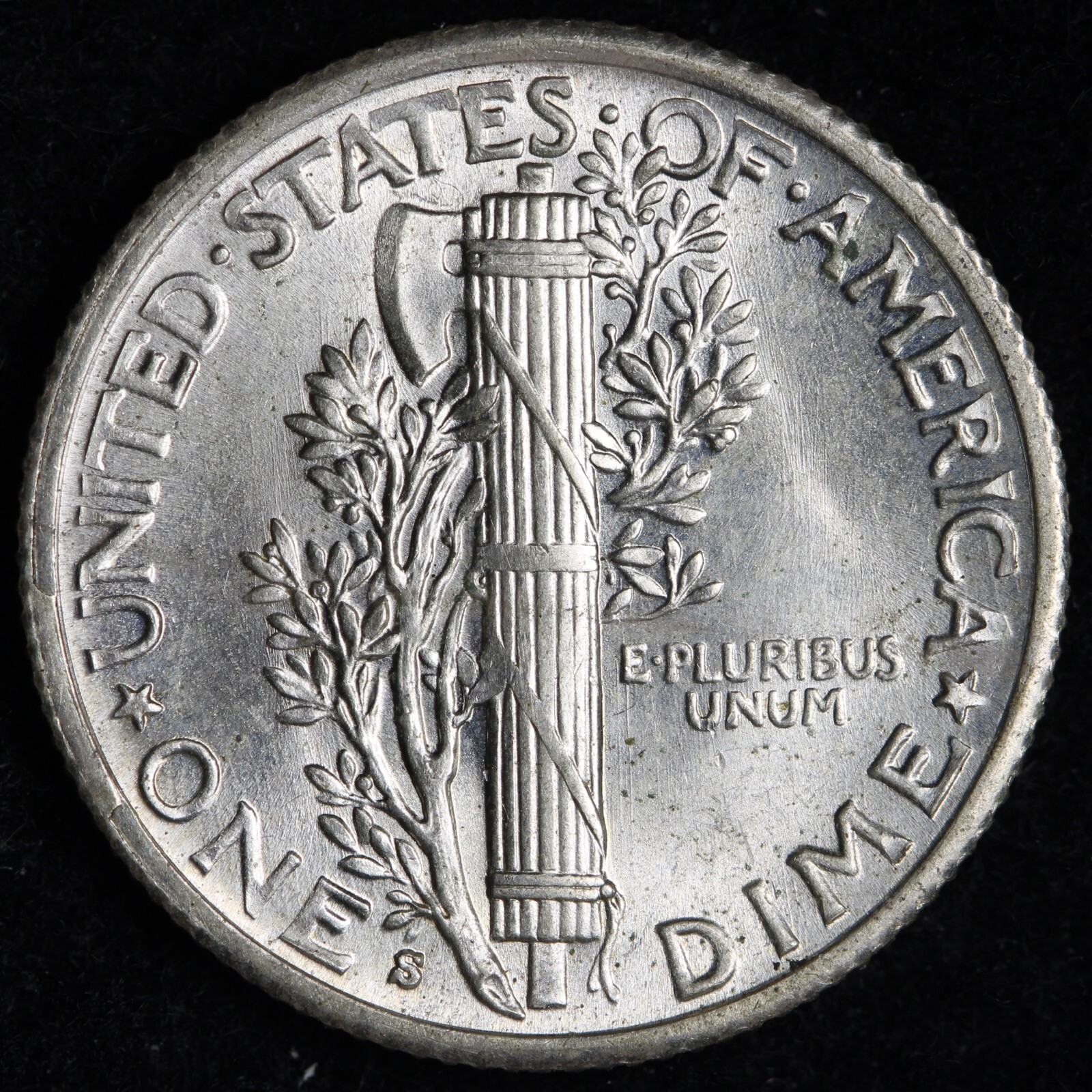 1940-S Mercury Silver Dime GEM BU *UNCIRCULATED* MS E288 T