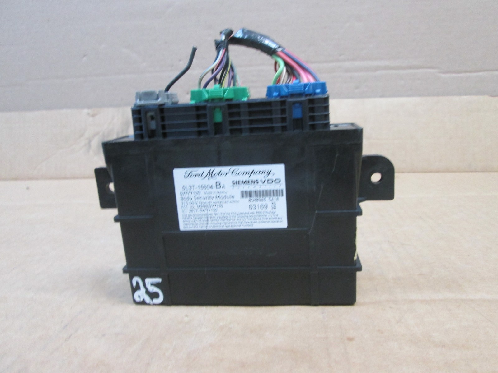04 05 06 Ford F-150 Theft Locking Security Control Module Unit 5l3t-15604-ba