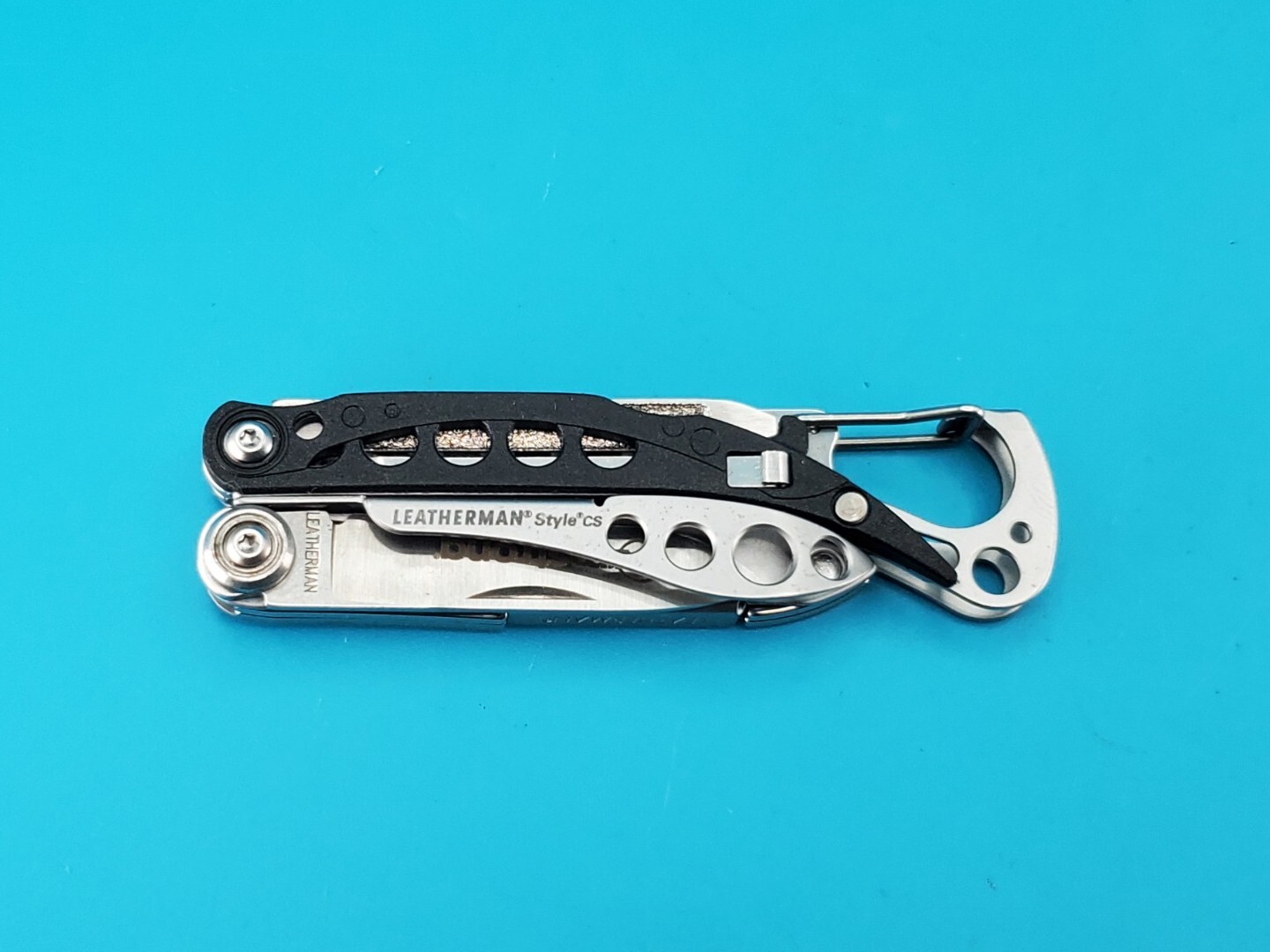 Leatherman Style CS Black Multi-Tool! FAST SHIPPING! *ARMSTRONG*