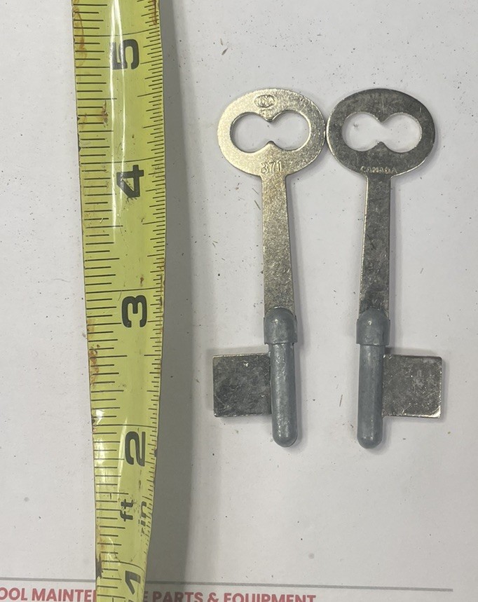 2 Skeleton Key Dominion Lock B71 Common House Key Blank Uncut Iron Locksmith