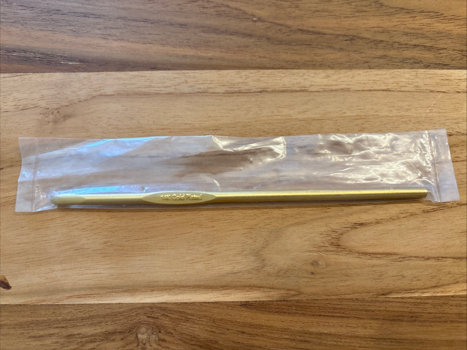 NIP New Rare Vintage Oxmoor House 14K Gold Plated Crochet Hook