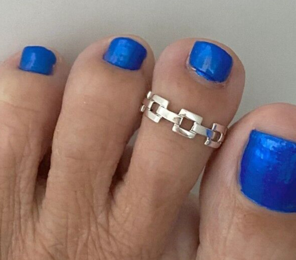 Valentine's Gift For Women's Solid Metal Daily Wear Twisted Toe Ring 925 SS