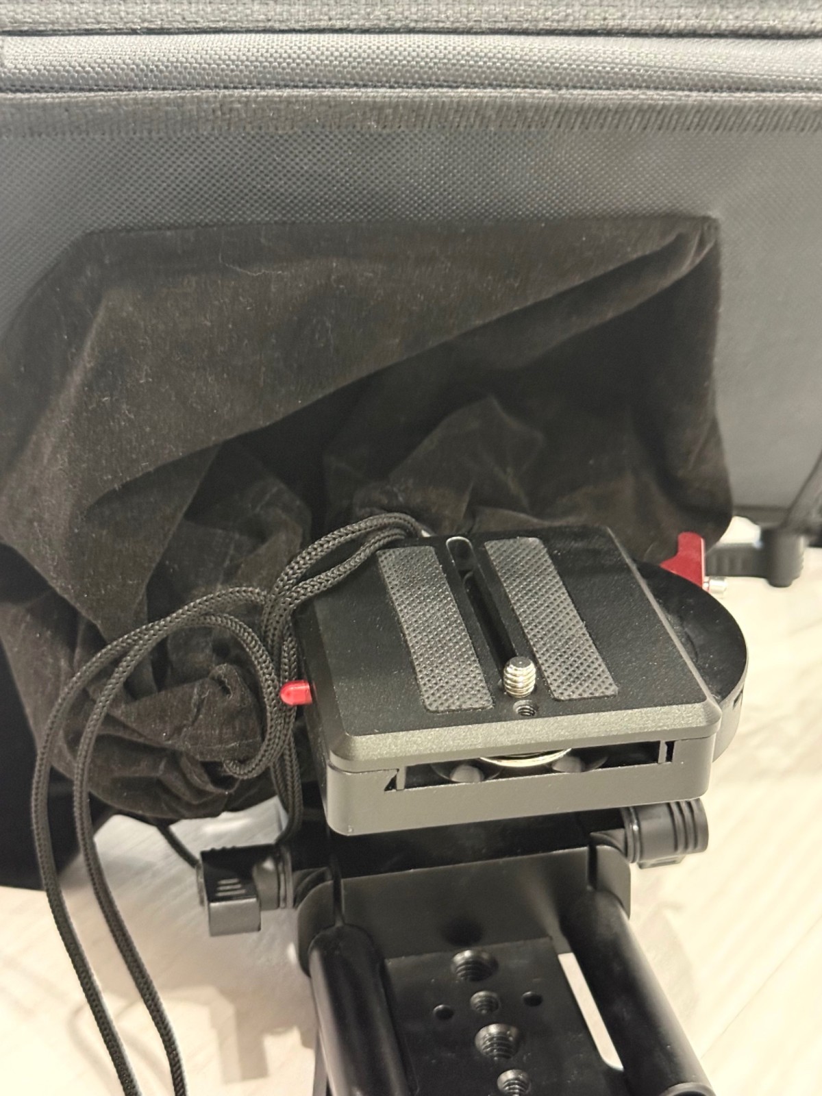 IKAN Elite Tablet Teleprompter, with TABLET INCLUDED