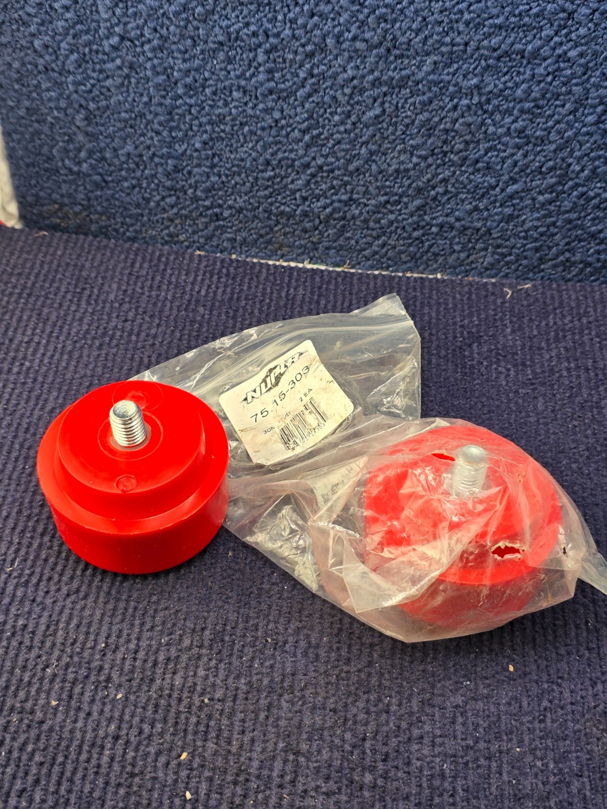 (QTY 2) Nupla 75.15-303 Replacement Red Hammer Tip Heads 3" Dia x 1/2"-13 Thread
