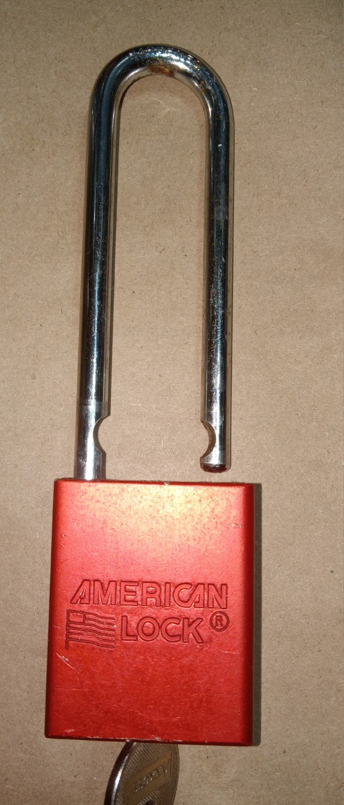 American Lock Long Shackle Padlock Series 1105 Red with Key Very Nice, Strong !