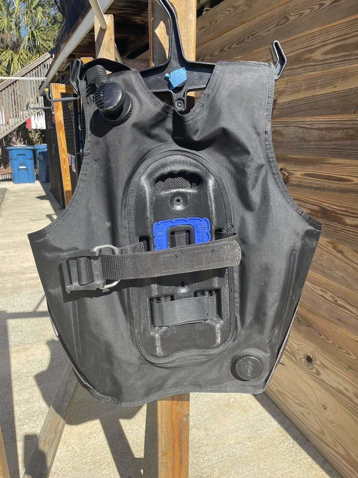 SeaQuest BCD Men’s Large