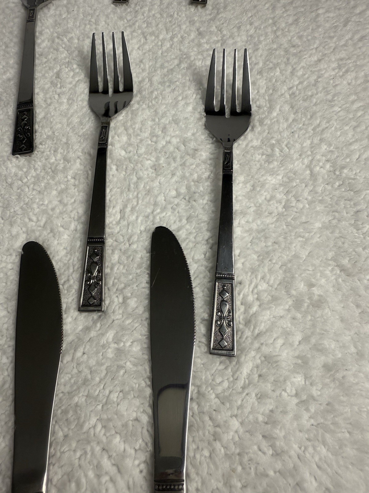 Interpur Cortina Stainless Steel MCM Flatware Japan 40 Pieces Fleur de Lis