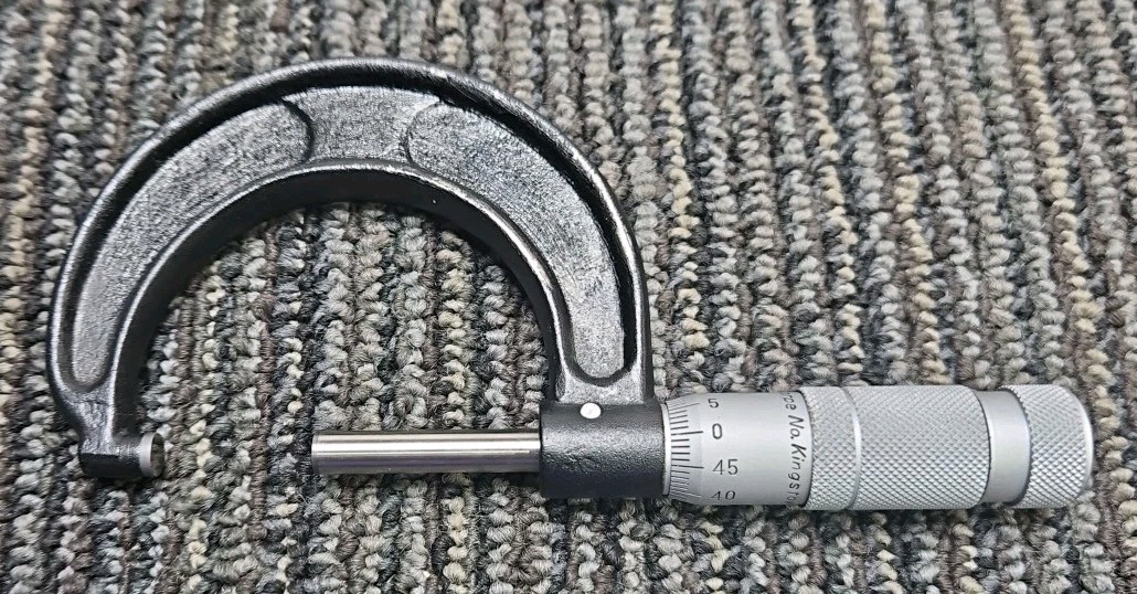 Brown & Sharpe No. 0-45 No. Kingstown RI, USA Micrometer - 25-50 with Hard Case