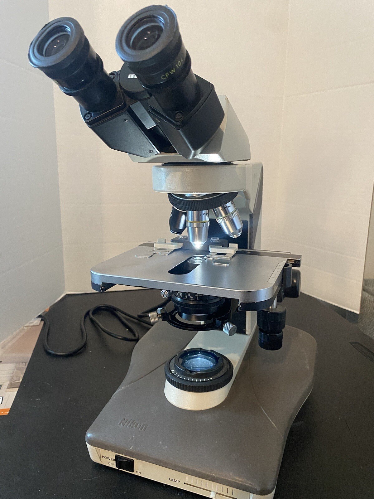 NIkon Labophot-2 Microscope 10x, 20x, 40x Objectives 1.25 Condenser