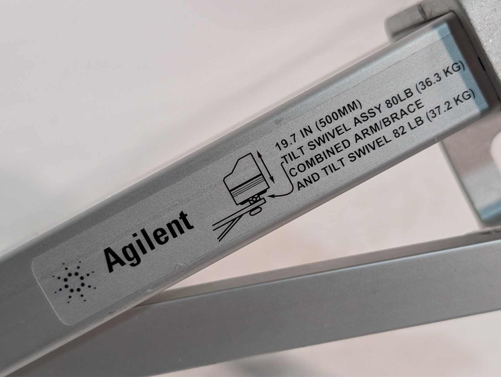 Agilent MP13PHPML1A tilt-swivel monitor shelf arm, 19.7in, 80 lb post mount