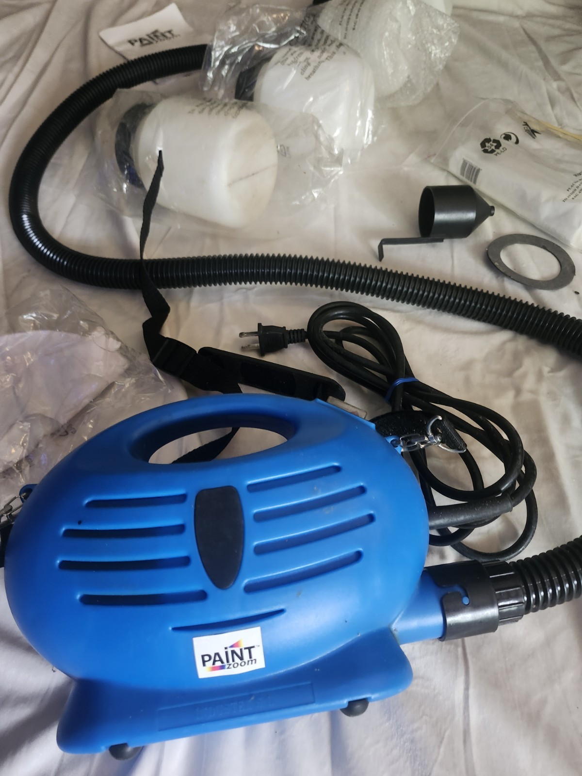 PAINT ZOOM SPRAYER, AS SEEN ON TV, BRAND NEW # 90PZ04PZ01