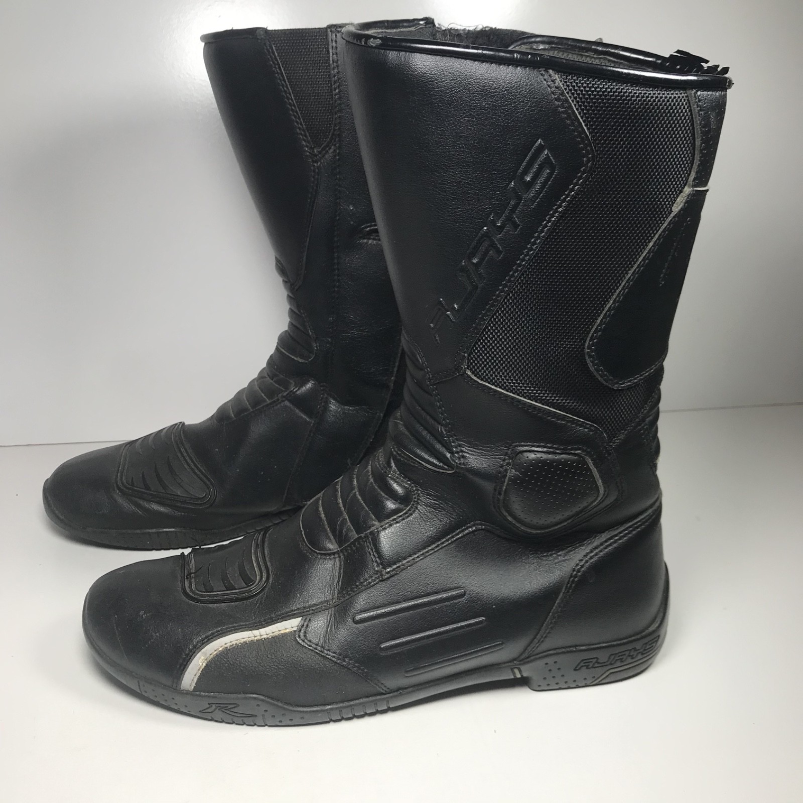 Ajays Tour AM II Black Boots Size 44