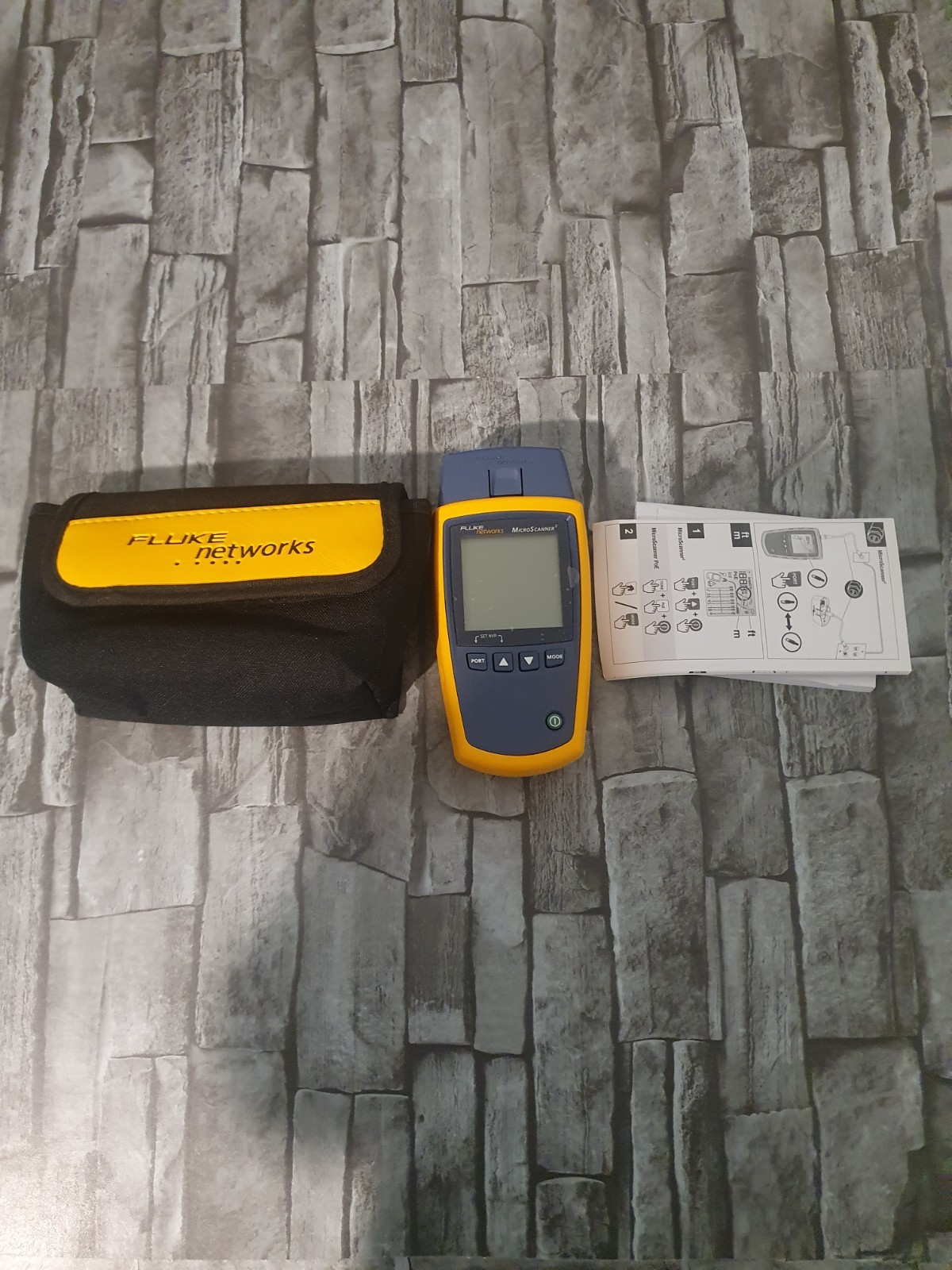 New / Micro Scanner 2 / Cable Verifier Fluke Networks