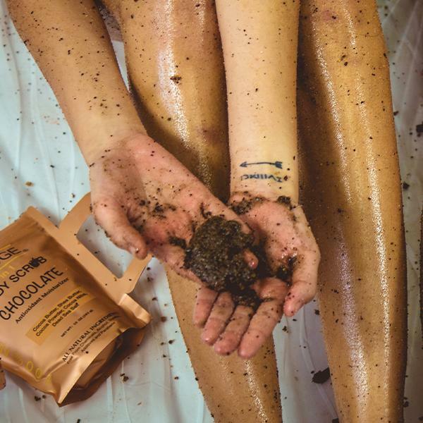 CHOCOLATE BODY SCRUB TREATMENT