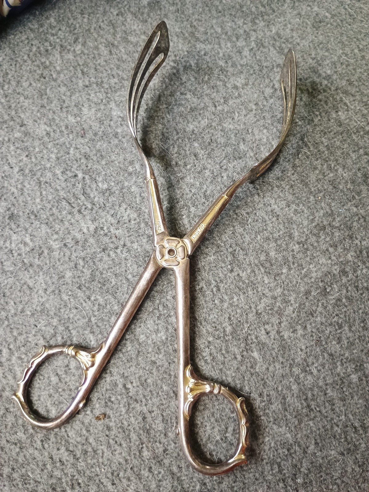 Vintage Taunton Silverplate Salad Tongs Made in Italy Tarnished