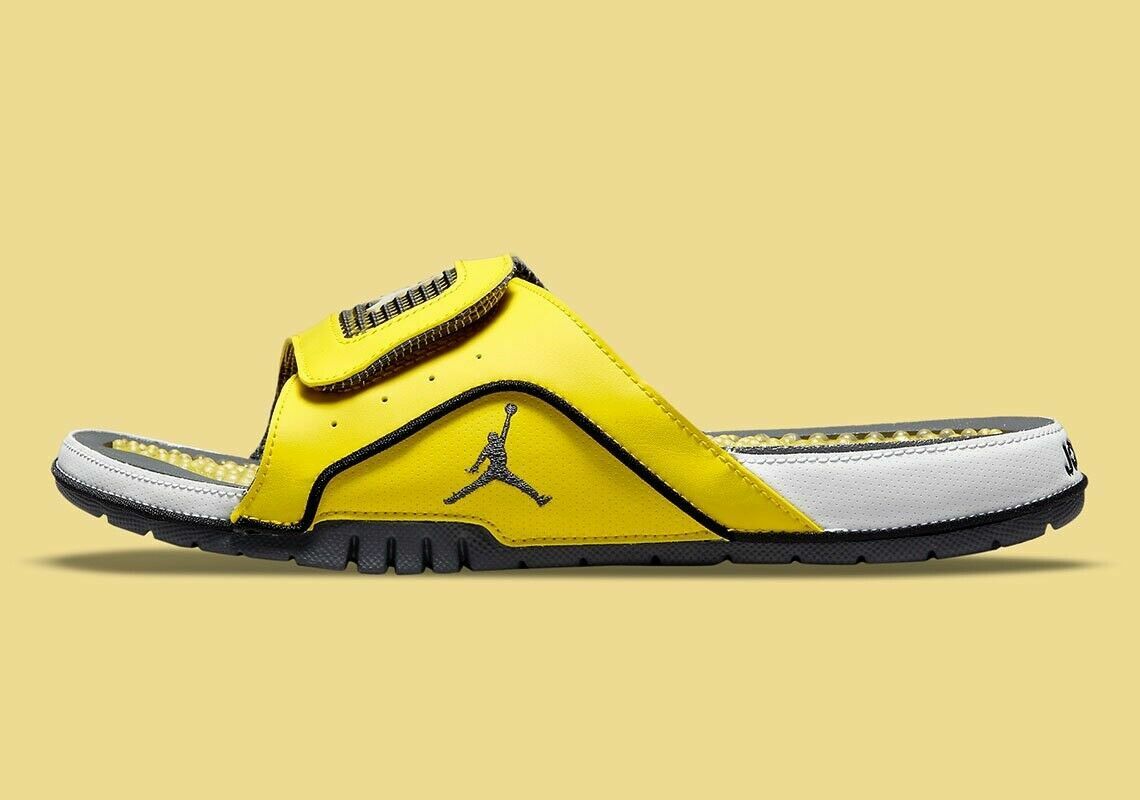 Nike Air Jordan Hydro IV Retro Lighting Tour Yellow Slides DN4238-701 Size 11