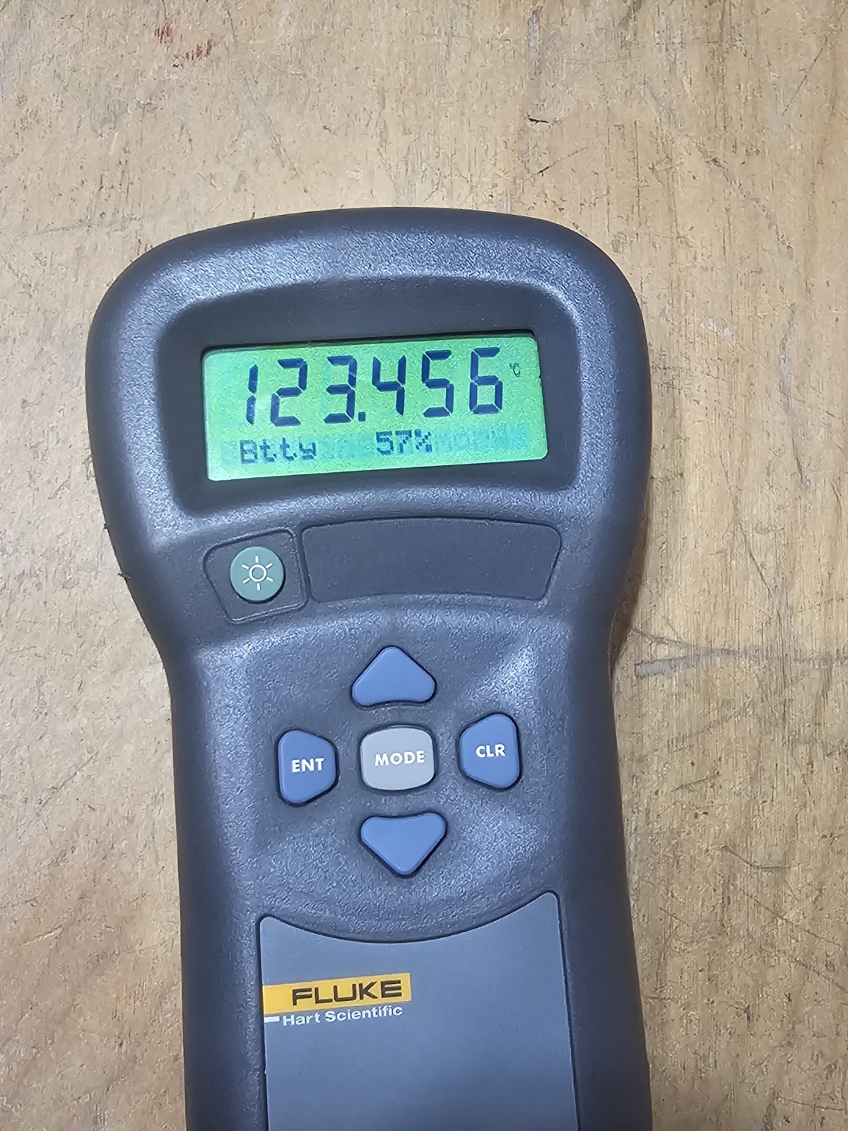 FLUKE 1521 HIGH ACCURACY THERMOMETER READOUT