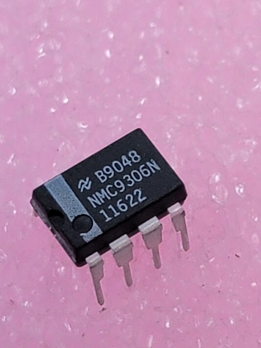 Lot of 2 - National Semiconductor NMC9306N 256 Bit Serial Electrically Erasable