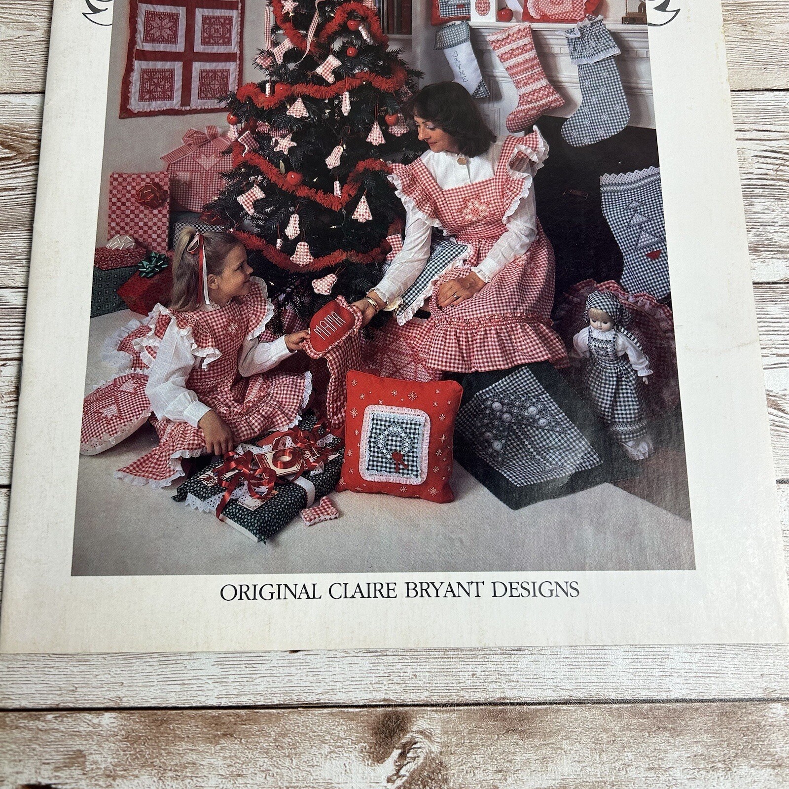 Berry Patch Snowflaking Two 10 Quilt Patterns Claire Bryant Christmas Vintage