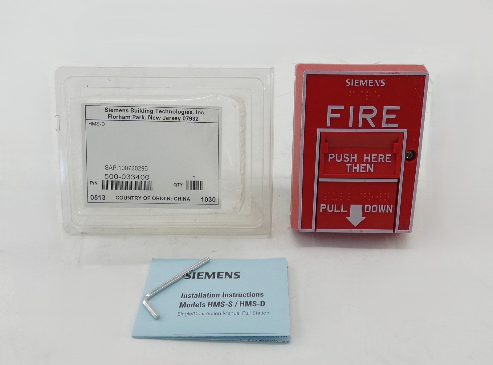 Siemens 500-033400 HMS-D Manual Fire Alarm Pull Station - NEW Surplus!