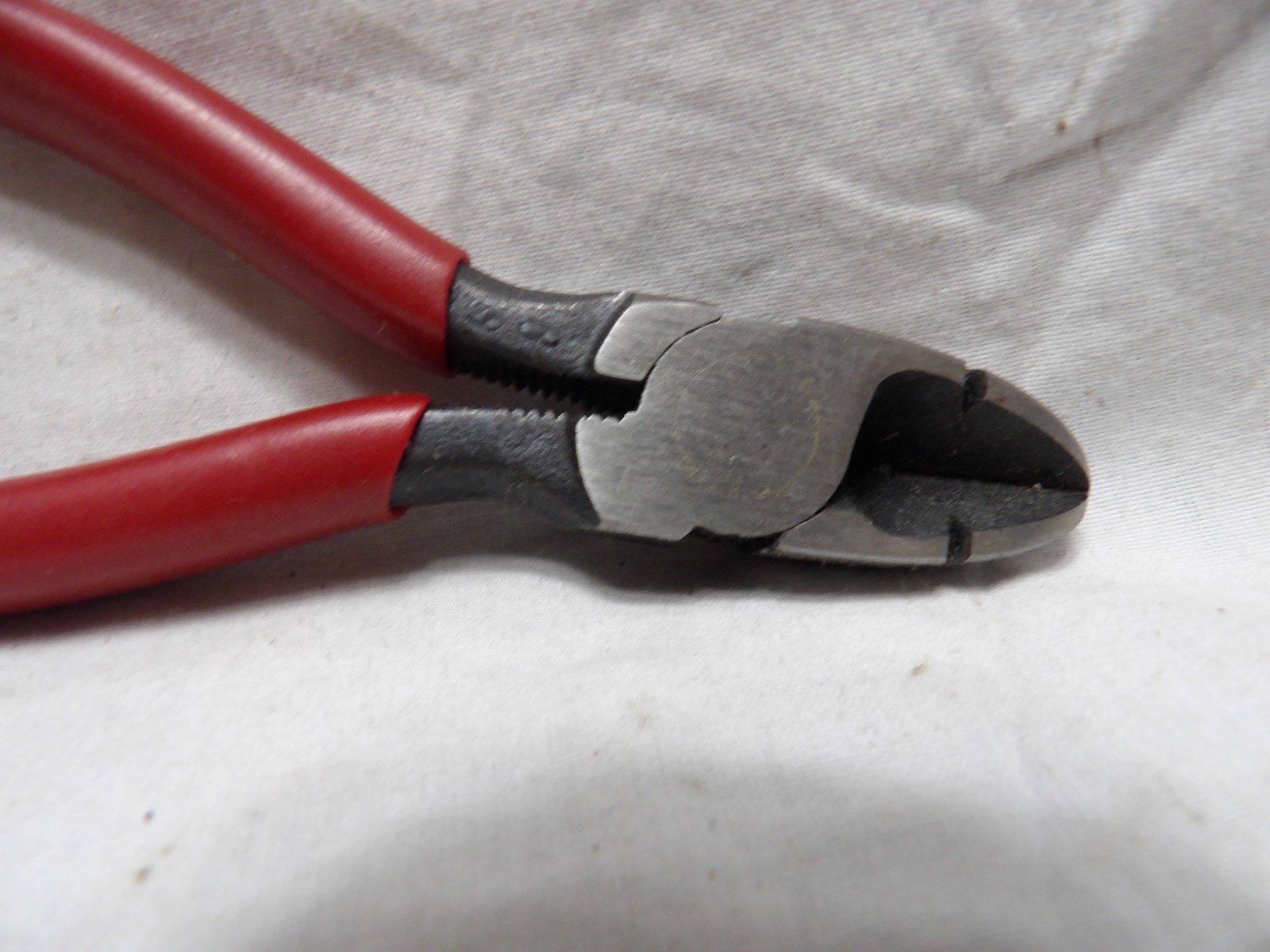 Crescent 6" Diagonal Pliers #9326D