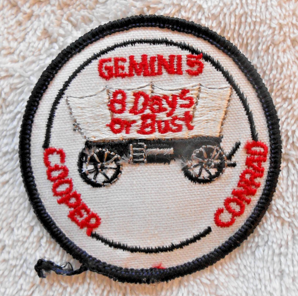 NASA GEMINI 5 Cooper Conrad 8 Days or Bust 3" Patch Unused
