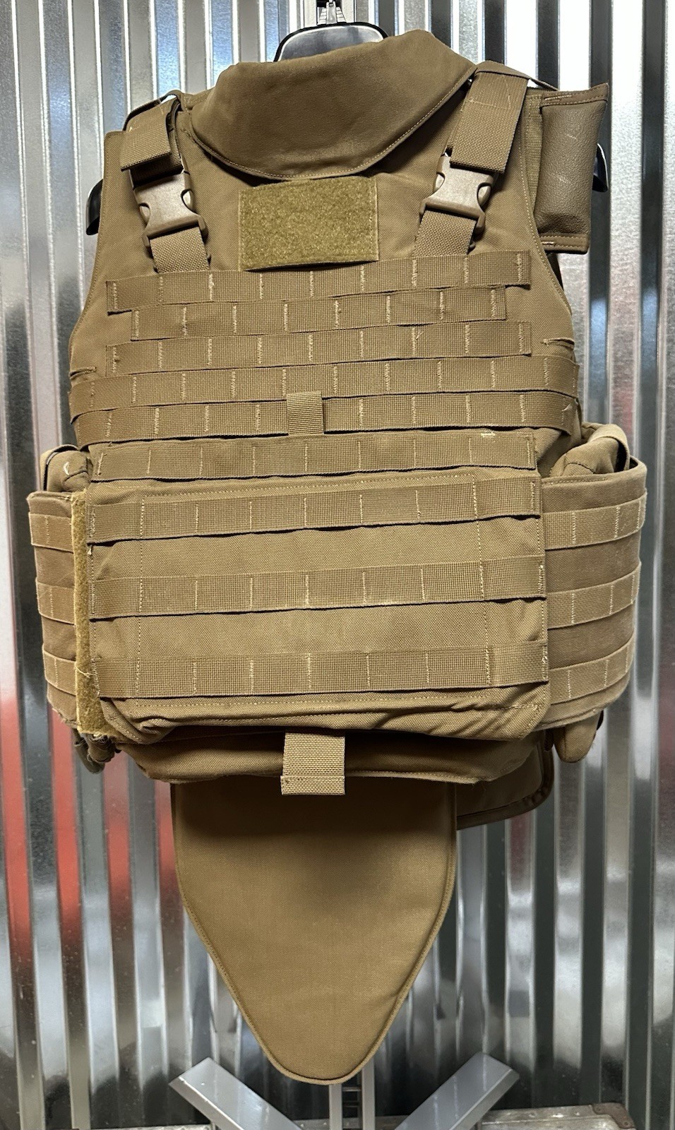 USMC MTV  Modular Tactical Vest w/ Soft Inserts Medium Coyote Complete Set