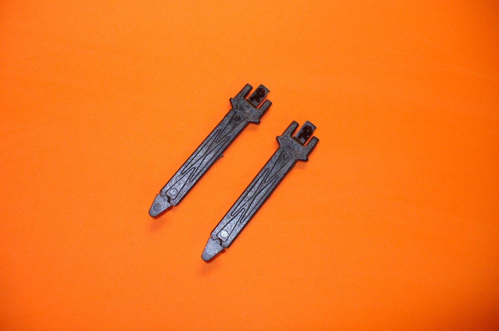 KEURIG REPLACEMENT PART K-CUP HOLDER ARMS