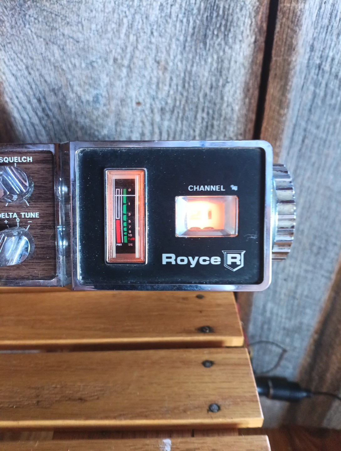 Vintage Royce Model 605A CB Mobile Transceiver 23 Channel Powers On