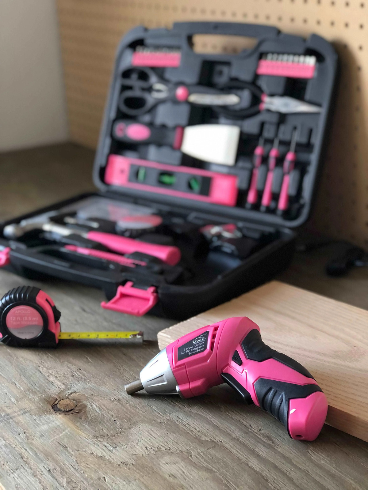 Apollo Precision Tools DT0773N1 135‑Piece Household Tool Kit